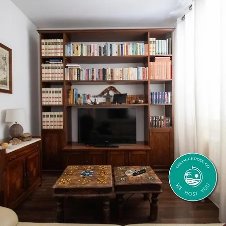 Aviorama - Private Parking, Sea, Relax Apartment