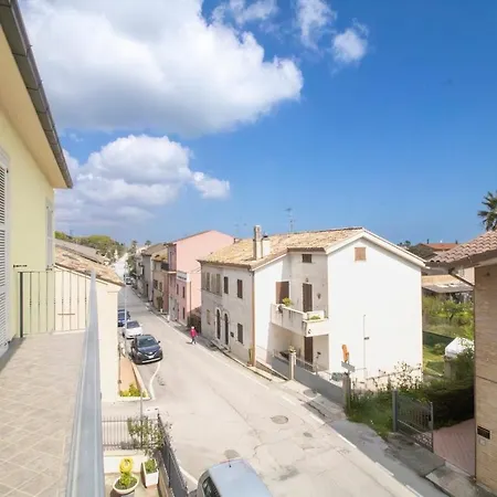 Aviorama - Private Parking, Sea, Relax Apartment *